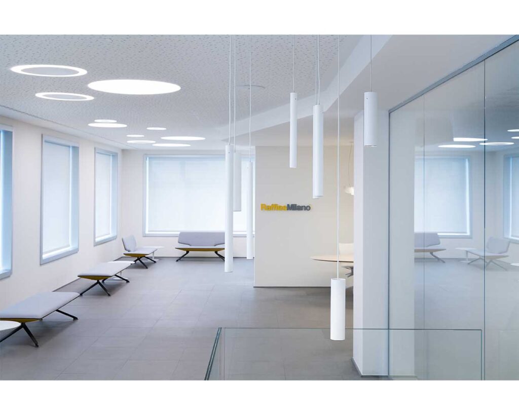 FO01 Istituto di Moda e Design Raffles Milano