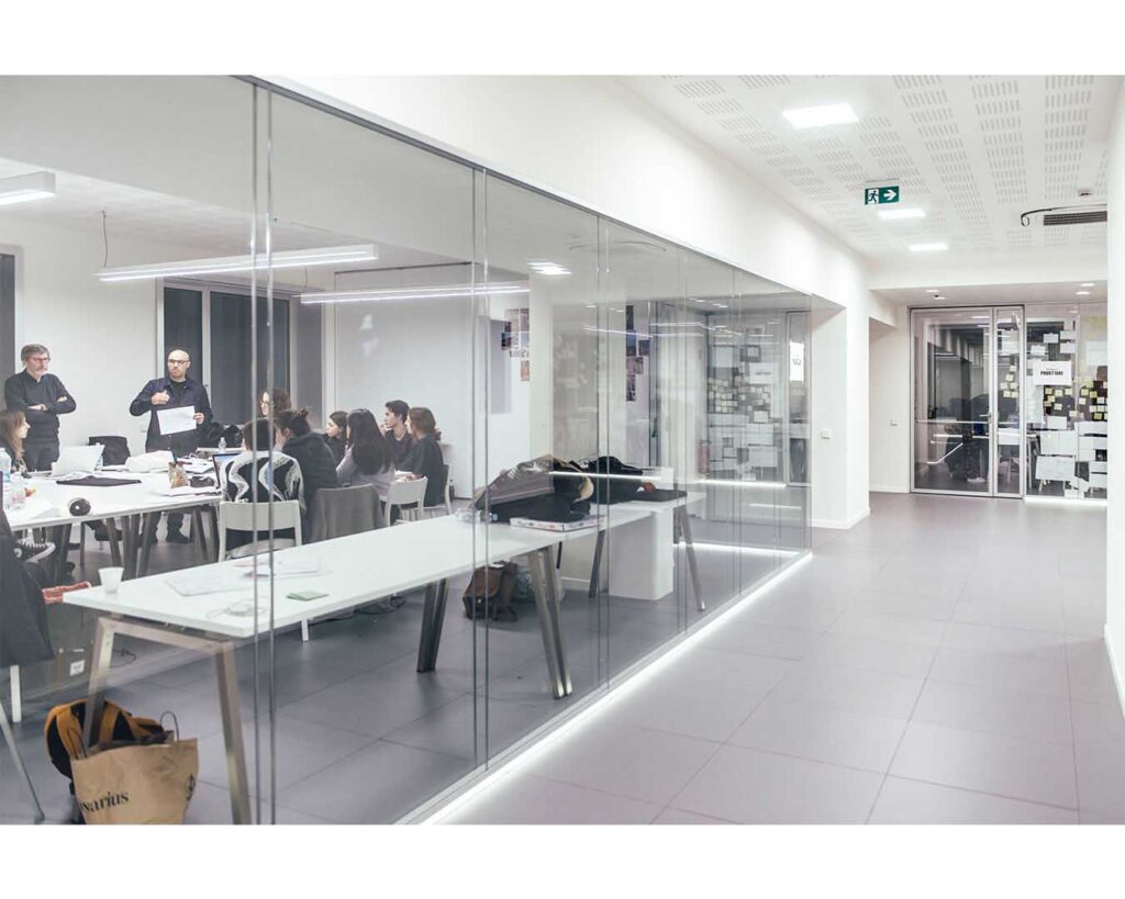 FO17 Istituto di Moda e Design Raffles Milano