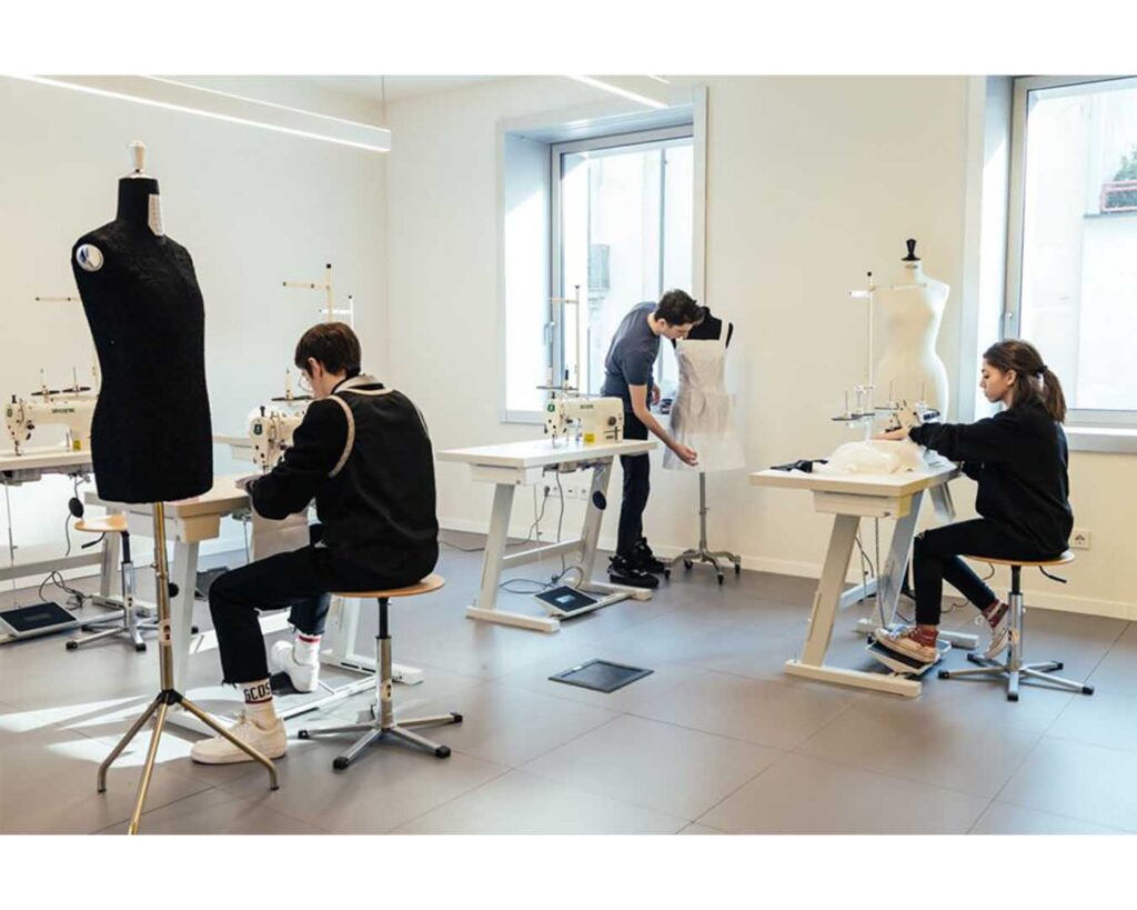 FO21 Istituto di Moda e Design Raffles Milano