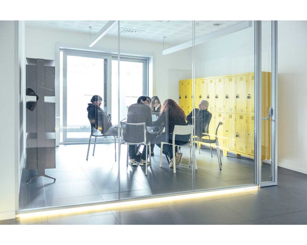 FO26 Istituto di Moda e Design Raffles Milano